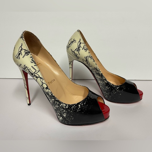 Christian Louboutin new very prive pumps heels signed black ivory 37